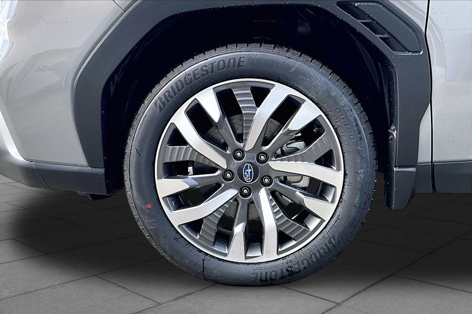 New 2026 Subaru Forester Touring AWD/4WD image 13