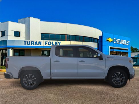 New 2026 Chevrolet Silverado 1500 LT w/ All Star Edition Plus AWD/4WD image 7