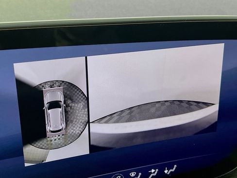 Certified 2024 Buick Envision Preferred image 13