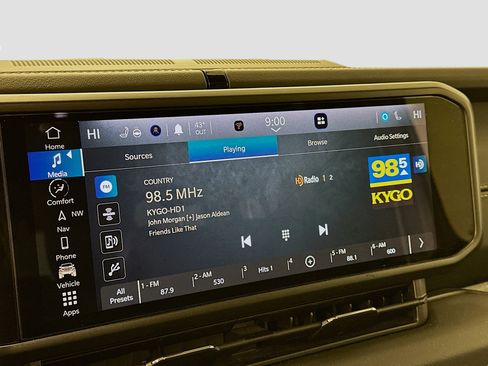 Used 2024 Jeep Wrangler Sahara w/ Technology Group image 21