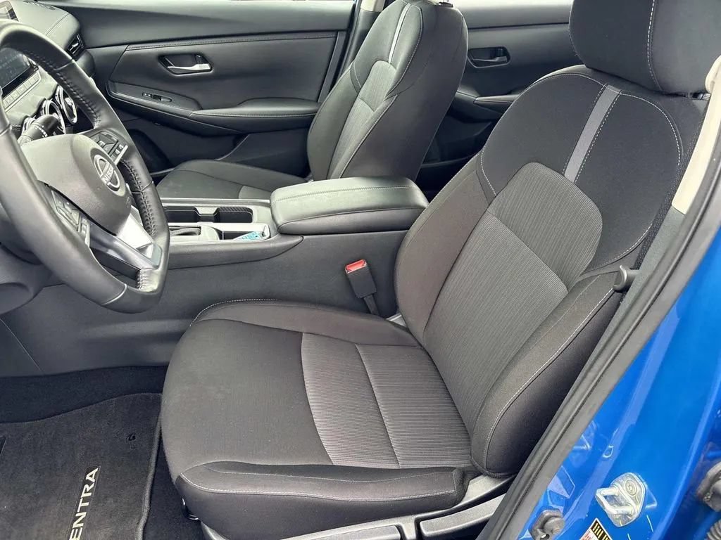Used 2025 Nissan Sentra SV w/ All-Weather Package FWD image 28