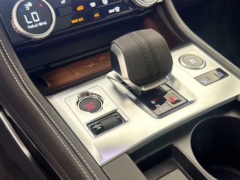 New 2026 Jaguar F-PACE R-Dynamic S AWD/4WD image 17