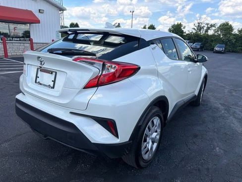 Used 2019 Toyota C-HR LE FWD image 7