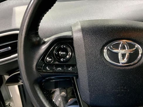 Used 2021 Toyota Prius Prime LE FWD image 24
