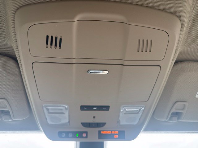 Used 2018 Buick Envision Essence FWD image 27