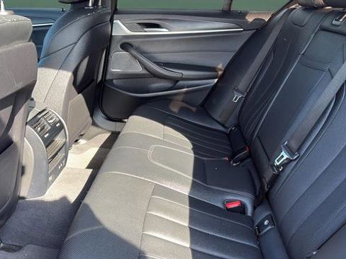 Used 2023 BMW 530i xDrive w/ Premium Package AWD/4WD image 21