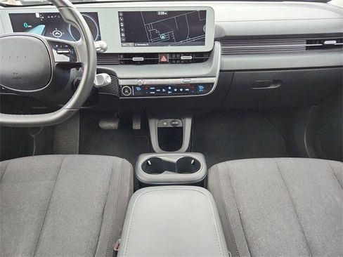 Used 2022 Hyundai Ioniq 5 SE image 13