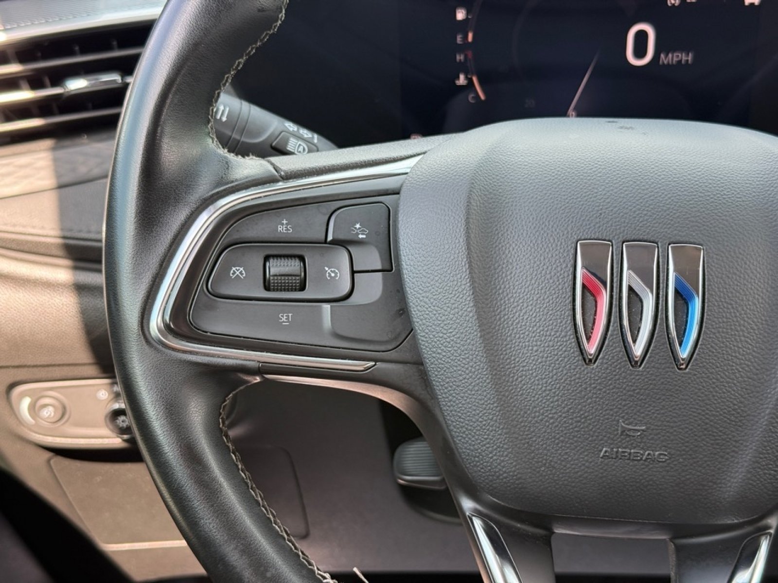 Used 2024 Buick Encore GX Preferred FWD image 19