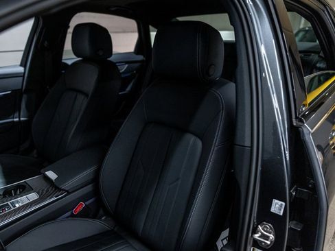 Used 2025 Audi A6 3.0T Premium w/ Convenience Package image 5
