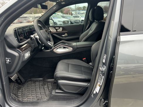 Certified 2026 Mercedes-Benz GLS 580 4MATIC image 16