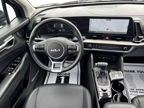 Certified 2023 Kia Sportage EX AWD/4WD image 13