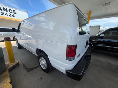 Used 2012 Ford E-150 and Econoline 150 w/ Commercial Cargo Van Pkg RWD image 5