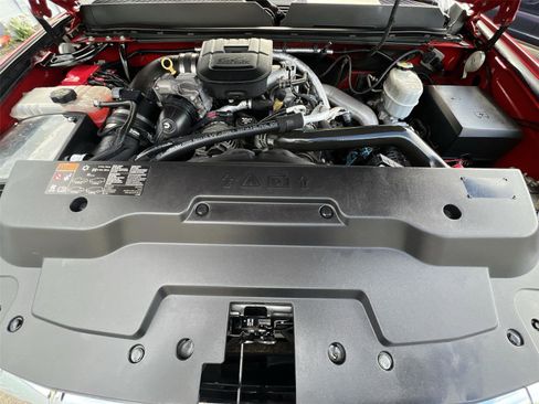 Used 2011 GMC Sierra 2500 SLE w/ SLE Preferred Package image 28