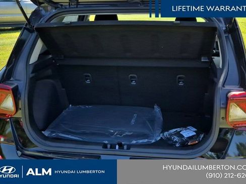 New 2026 Hyundai Venue SE FWD image 9
