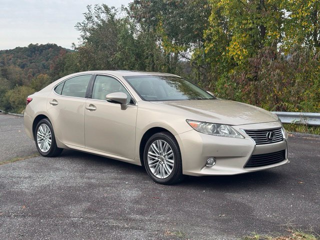 Used 2013 Lexus ES 350 w/ Luxury Pkg FWD image 10