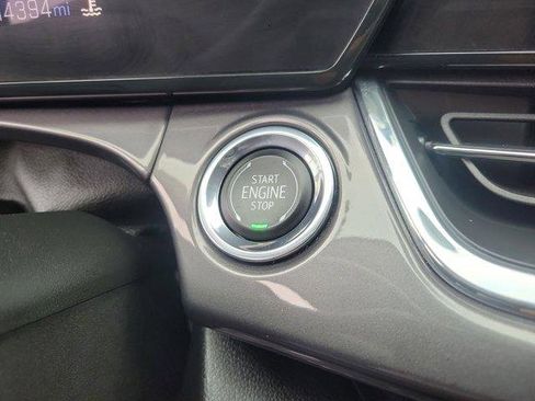 Used 2025 Chevrolet Trax ACTIV w/ Driver Confidence Package image 21