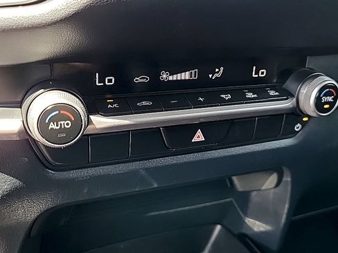 Certified 2024 MAZDA CX-30 AWD 2.5 S w/ Select Sport Pkg image 22