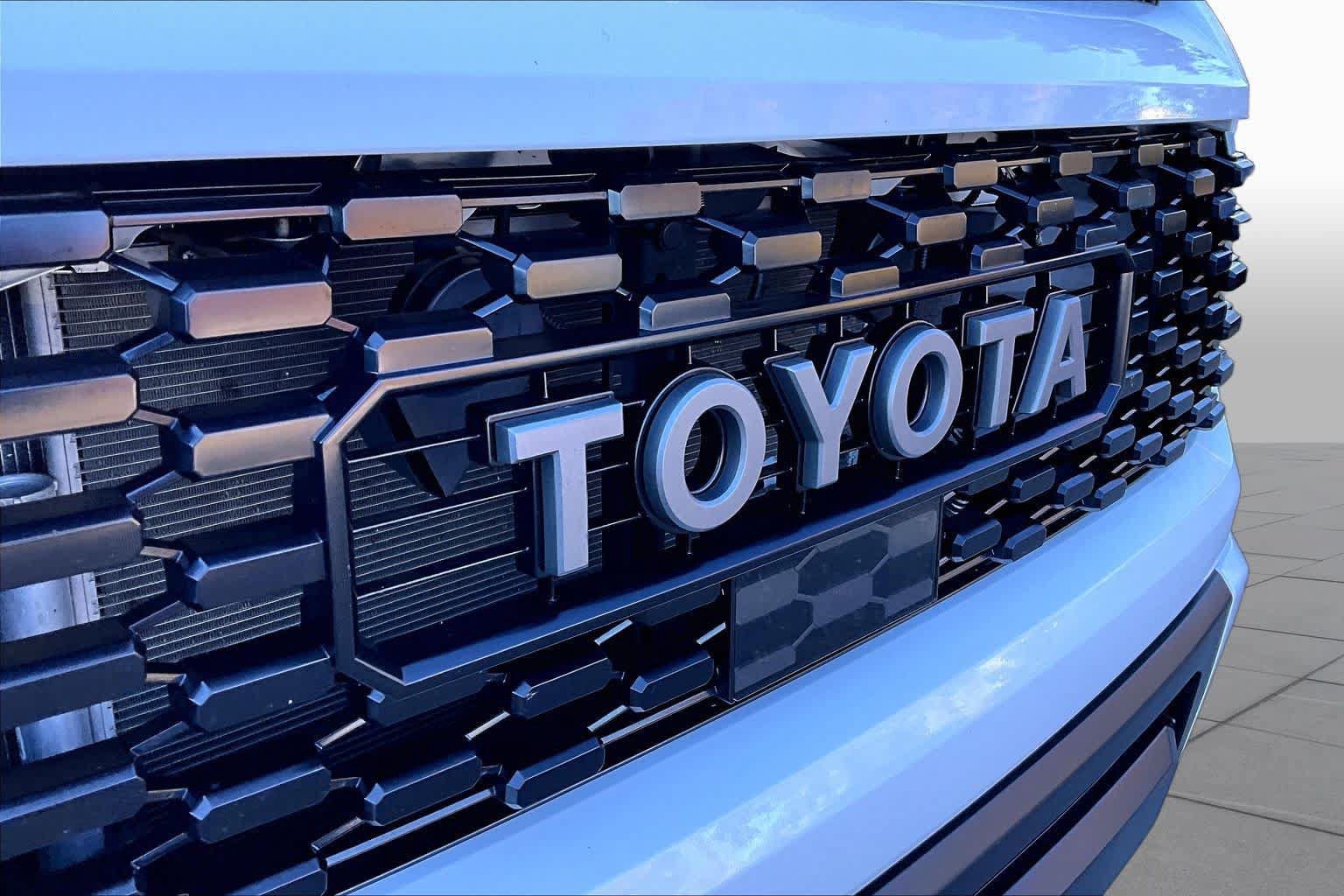 Used 2021 Toyota Tundra TRD Pro AWD/4WD image 28
