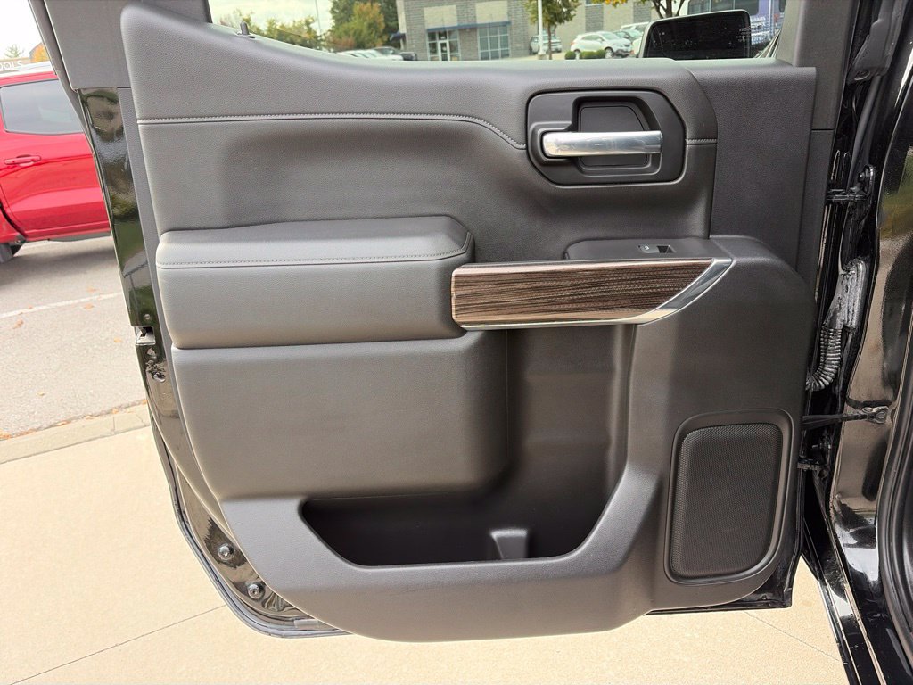 Used 2020 Chevrolet Silverado 1500 RST w/ Rally Edition RWD image 37
