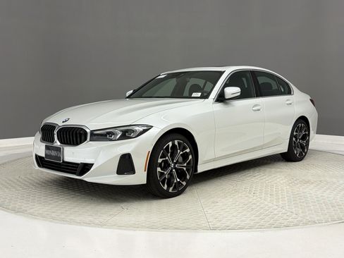 Used 2026 BMW 330i Sedan w/ Premium Package RWD image 34