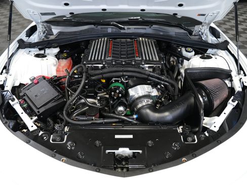 Used 2017 Chevrolet Camaro ZL1 RWD image 44