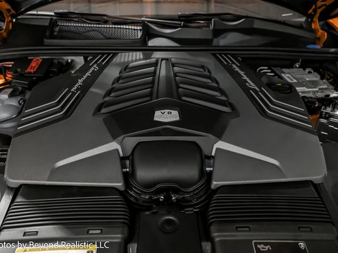 Used 2024 Lamborghini Urus Performante image 14