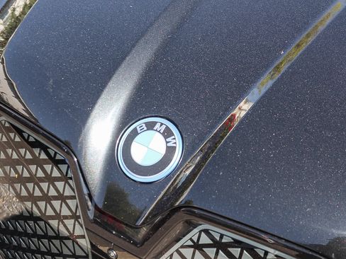 Used 2024 BMW iX xDrive50 w/ Convenience Package AWD/4WD image 19