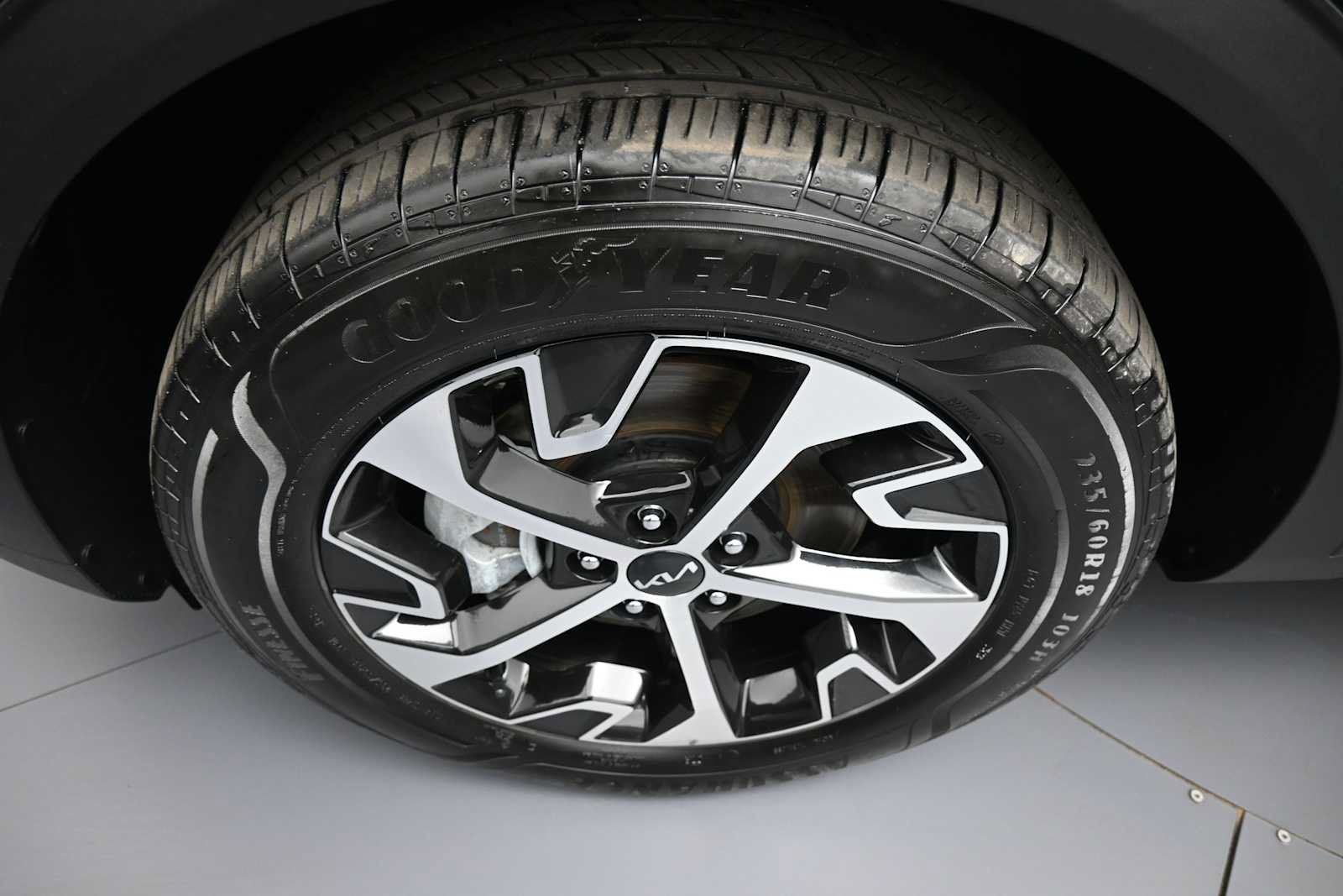 Certified 2023 Kia Sportage EX AWD/4WD image 13