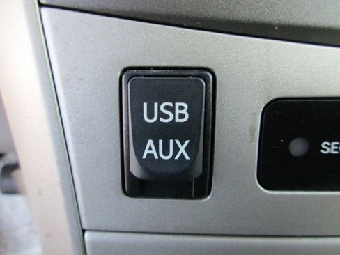 Used 2012 Toyota Corolla LE image 19