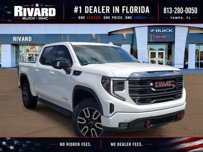 Used 2023 GMC Sierra 1500 AT4 w/ AT4 Premium Package