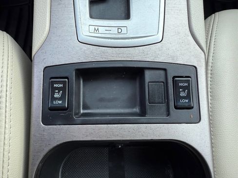 Used 2013 Subaru Outback 2.5i Limited image 22