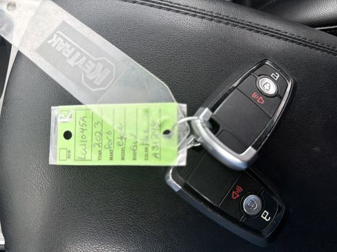 Certified 2023 Ford Edge SEL image 30