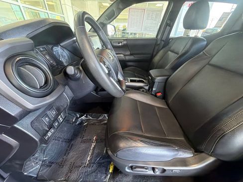 Certified 2022 Toyota Tacoma TRD Sport w/ TRD Premium Sport Package RWD image 20