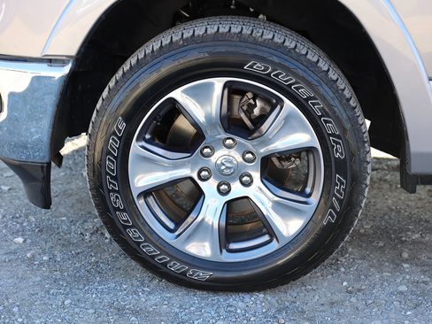 Used 2022 RAM 1500 Laramie image 12