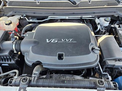 Used 2021 Chevrolet Colorado LT RWD image 21
