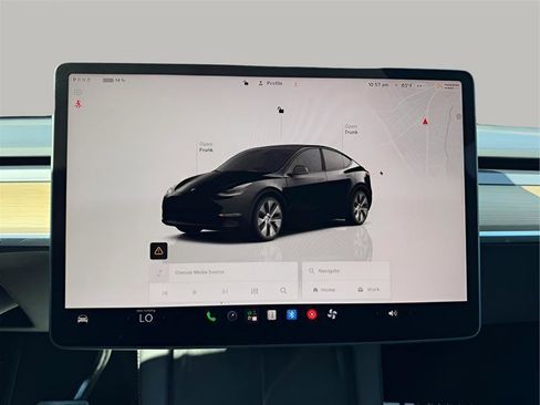 Used 2023 Tesla Model Y Long Range AWD/4WD image 34