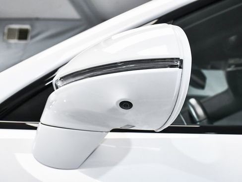 Used 2023 Porsche Cayenne Turbo S image 86