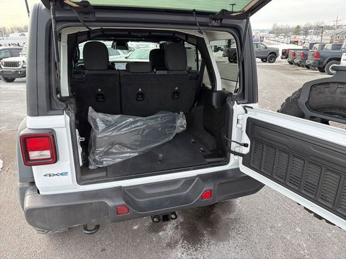 Certified 2025 Jeep Wrangler Unlimited Sport S 4xe AWD/4WD image 18
