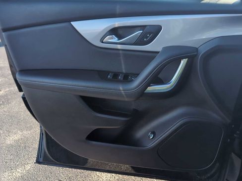 Used 2024 Chevrolet Blazer LT w/ Convenience Package image 21