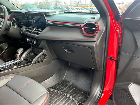 Used 2026 Chevrolet TrailBlazer RS w/ Driver Confidence Package image 13