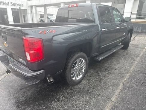 Used 2018 Chevrolet Silverado 1500 High Country AWD/4WD image 3