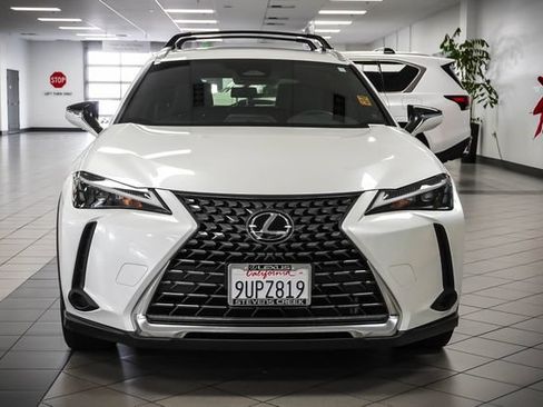 Certified 2025 Lexus UX 300h FWD w/ Accessory Package (Z2) image 4