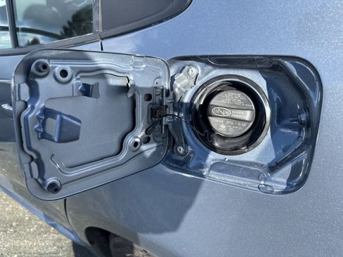 Used 2024 Toyota Corolla LE image 15