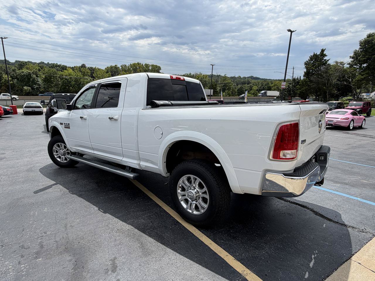 Used 2018 RAM 2500 Laramie AWD/4WD image 3