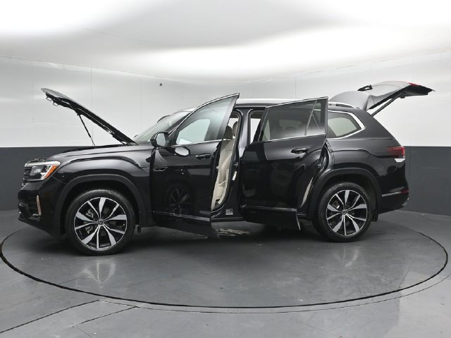 Used 2024 Volkswagen Atlas SEL Premium R-Line AWD/4WD image 54