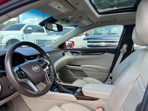 Used 2013 Cadillac XTS Luxury FWD image 9