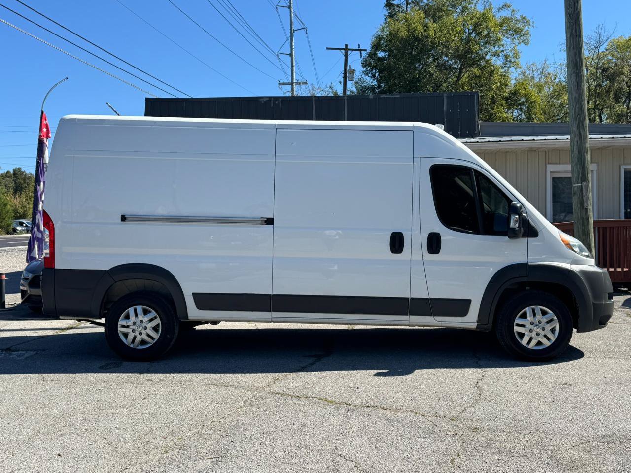 Used 2017 RAM ProMaster 2500 w/ Interior Convenience Group FWD image 4