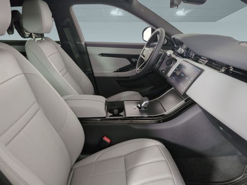 Certified 2026 Land Rover Range Rover Evoque S image 19