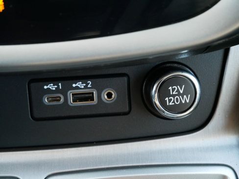 Used 2024 Nissan Murano SV image 32