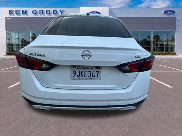Used 2024 Nissan Altima 2.5 SL FWD image 6